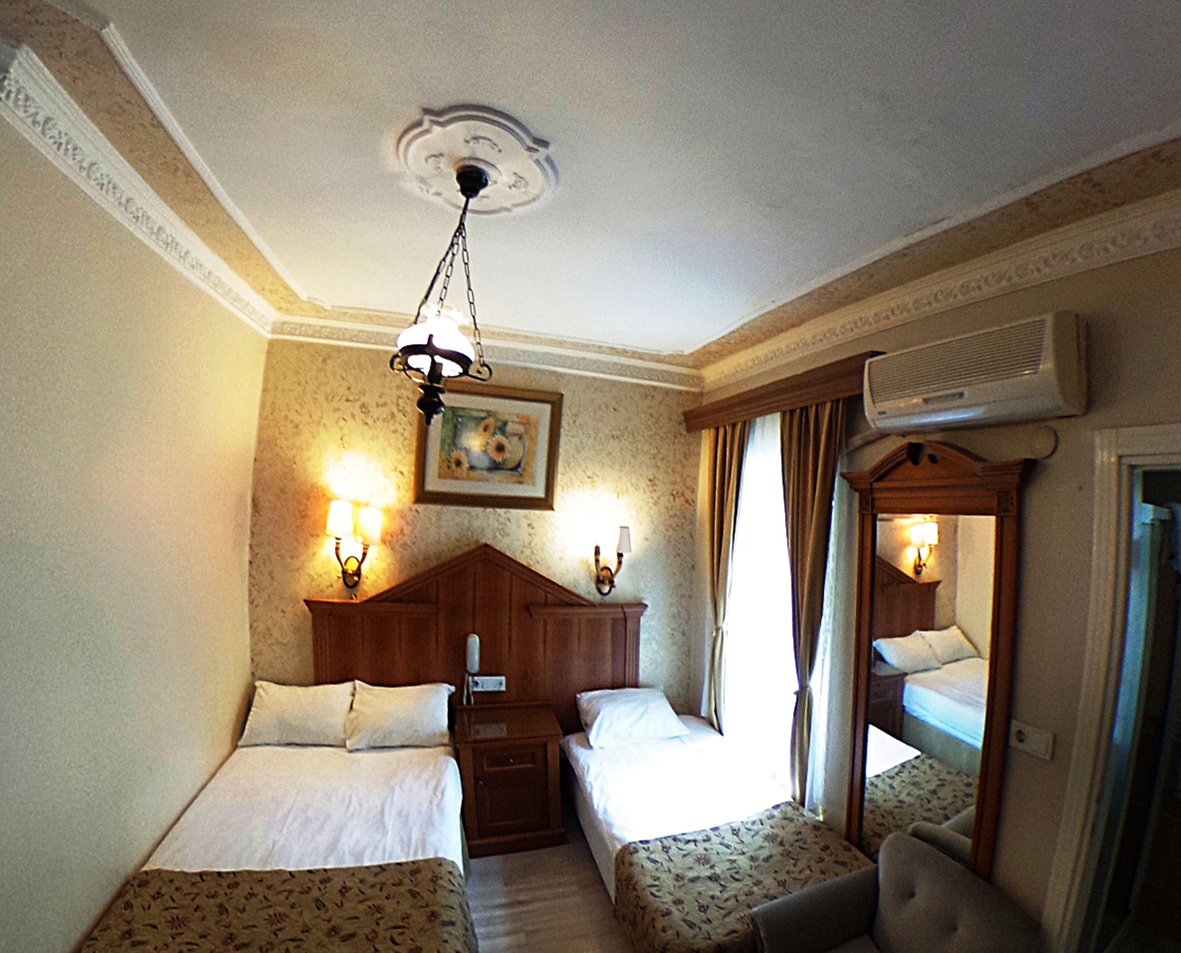 Tiyatro Hotel Oldcity - Istanbul — Photos 2
